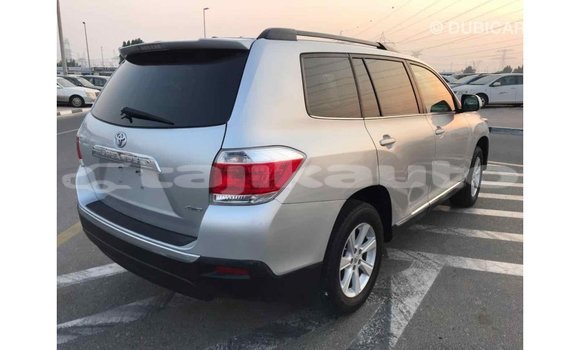 Buy Import Toyota Highlander Other Car in Import - Dubai in Dushanbe Buy Import Toyota Highlander Other Car in Import - Dubai in Dushanbe