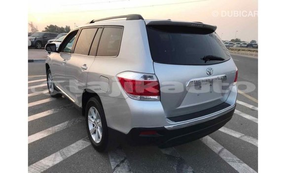 Buy Import Toyota Highlander Other Car in Import - Dubai in Dushanbe Buy Import Toyota Highlander Other Car in Import - Dubai in Dushanbe