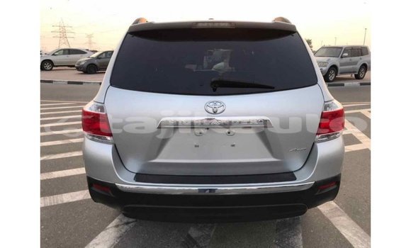 Buy Import Toyota Highlander Other Car in Import - Dubai in Dushanbe Buy Import Toyota Highlander Other Car in Import - Dubai in Dushanbe