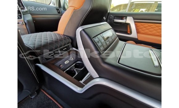 Buy Import Toyota Land Cruiser Black Car in Import - Dubai in Dushanbe Buy Import Toyota Land Cruiser Black Car in Import - Dubai in Dushanbe