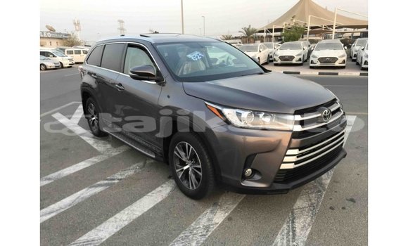 Buy Import Toyota Highlander Other Car in Import - Dubai in Dushanbe Buy Import Toyota Highlander Other Car in Import - Dubai in Dushanbe