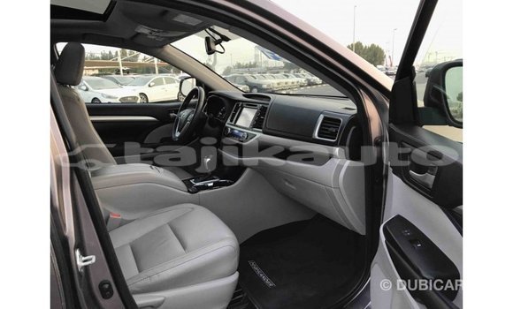 Buy Import Toyota Highlander Other Car in Import - Dubai in Dushanbe Buy Import Toyota Highlander Other Car in Import - Dubai in Dushanbe