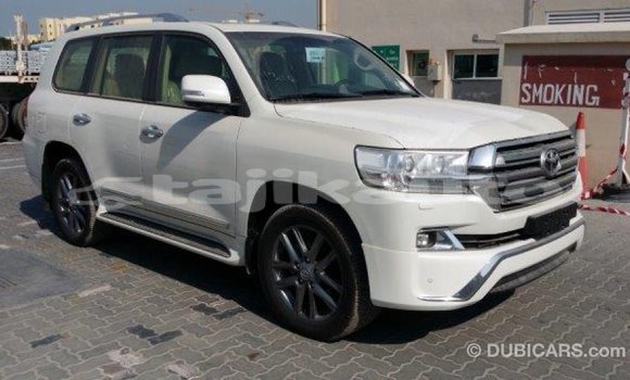 Buy Import Toyota Land Cruiser White Car in Import - Dubai in Dushanbe Buy Import Toyota Land Cruiser White Car in Import - Dubai in Dushanbe