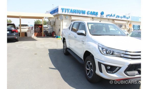 Buy Import Toyota Hilux White Car in Import - Dubai in Dushanbe Buy Import Toyota Hilux White Car in Import - Dubai in Dushanbe