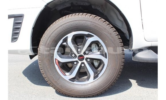 Buy Import Toyota Hilux White Car in Import - Dubai in Dushanbe Buy Import Toyota Hilux White Car in Import - Dubai in Dushanbe