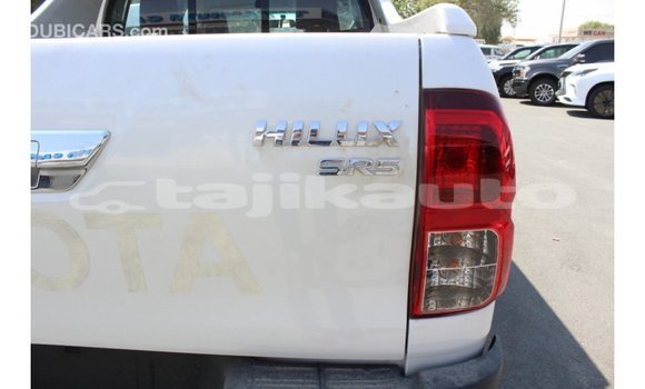 Buy Import Toyota Hilux White Car in Import - Dubai in Dushanbe Buy Import Toyota Hilux White Car in Import - Dubai in Dushanbe