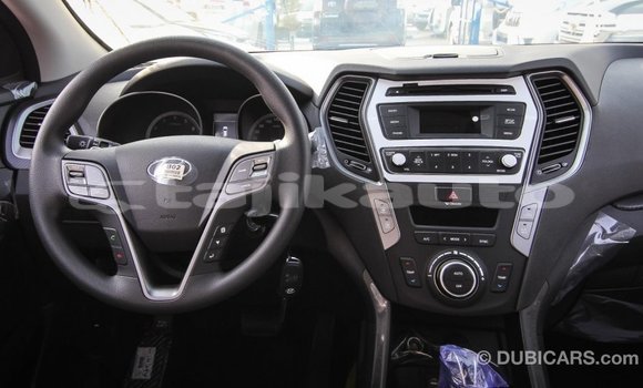 Buy Import Hyundai Santa Fe White Car in Import - Dubai in Dushanbe Buy Import Hyundai Santa Fe White Car in Import - Dubai in Dushanbe