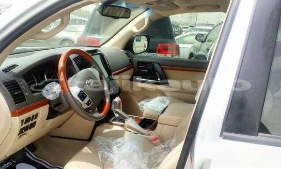 Buy Import Toyota Land Cruiser Other Car in Import - Dubai in Dushanbe Buy Import Toyota Land Cruiser Other Car in Import - Dubai in Dushanbe