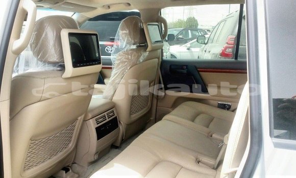 Buy Import Toyota Land Cruiser Other Car in Import - Dubai in Dushanbe Buy Import Toyota Land Cruiser Other Car in Import - Dubai in Dushanbe