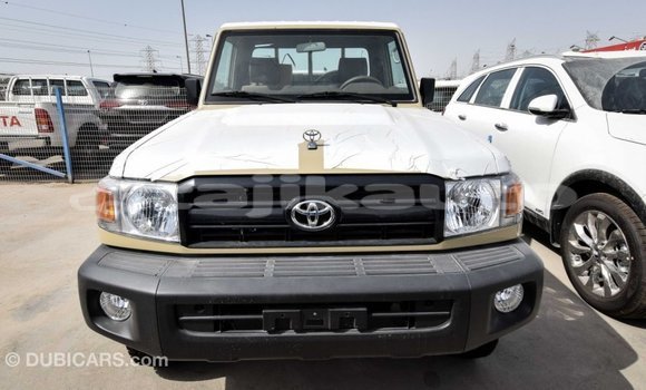 Buy Import Toyota Land Cruiser Beige Car in Import - Dubai in Dushanbe Buy Import Toyota Land Cruiser Beige Car in Import - Dubai in Dushanbe