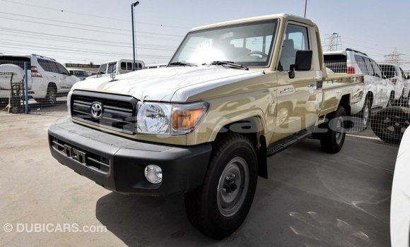 Buy Import Toyota Land Cruiser Beige Car in Import - Dubai in Dushanbe Buy Import Toyota Land Cruiser Beige Car in Import - Dubai in Dushanbe