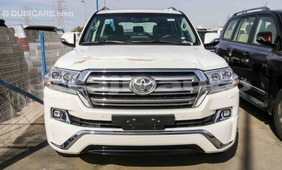 Buy Import Toyota Land Cruiser White Car in Import - Dubai in Dushanbe Buy Import Toyota Land Cruiser White Car in Import - Dubai in Dushanbe