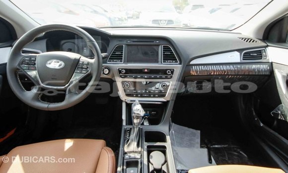 Buy Import Hyundai Sonata White Car in Import - Dubai in Dushanbe Buy Import Hyundai Sonata White Car in Import - Dubai in Dushanbe