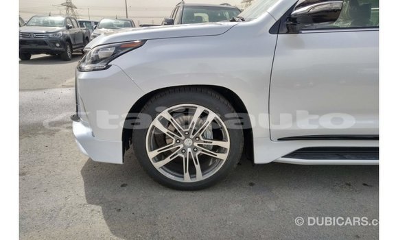 Buy Import Lexus LX White Car in Import - Dubai in Dushanbe Buy Import Lexus LX White Car in Import - Dubai in Dushanbe