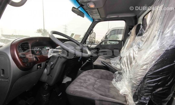 Buy Import Hyundai Accent White Car in Import - Dubai in Dushanbe Buy Import Hyundai Accent White Car in Import - Dubai in Dushanbe