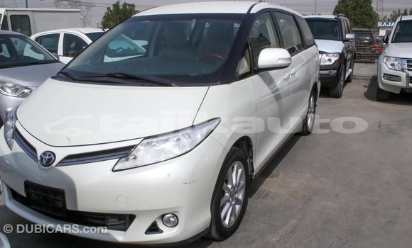 Buy Import Toyota Previa White Car in Import - Dubai in Dushanbe Buy Import Toyota Previa White Car in Import - Dubai in Dushanbe