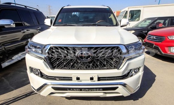 Buy Import Toyota Land Cruiser White Car in Import - Dubai in Dushanbe Buy Import Toyota Land Cruiser White Car in Import - Dubai in Dushanbe