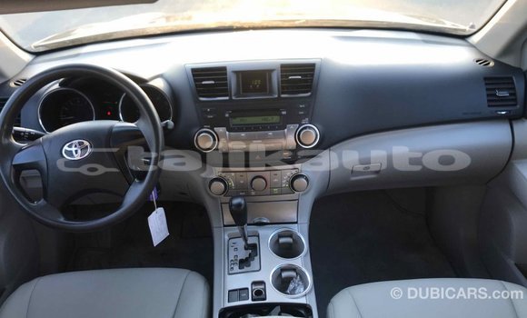 Buy Import Toyota Highlander Other Car in Import - Dubai in Dushanbe Buy Import Toyota Highlander Other Car in Import - Dubai in Dushanbe