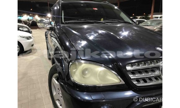 Buy Import Mercedes-Benz 190 (W201) Blue Car in Import - Dubai in Dushanbe Buy Import Mercedes-Benz 190 (W201) Blue Car in Import - Dubai in Dushanbe