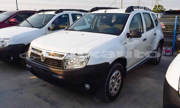 Buy Import Renault Duster White Car in Import - Dubai in Dushanbe Buy Import Renault Duster White Car in Import - Dubai in Dushanbe