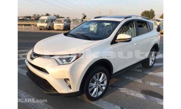 Buy Import Toyota 4Runner White Car in Import - Dubai in Dushanbe Buy Import Toyota 4Runner White Car in Import - Dubai in Dushanbe