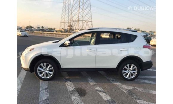 Buy Import Toyota 4Runner White Car in Import - Dubai in Dushanbe Buy Import Toyota 4Runner White Car in Import - Dubai in Dushanbe