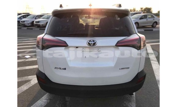 Buy Import Toyota 4Runner White Car in Import - Dubai in Dushanbe Buy Import Toyota 4Runner White Car in Import - Dubai in Dushanbe