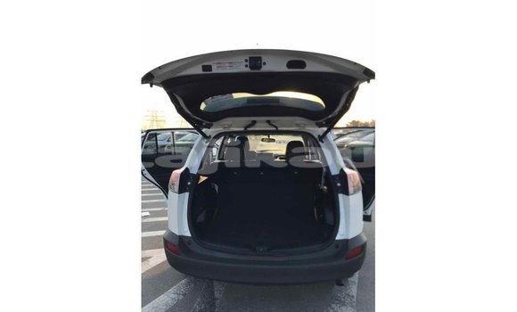 Buy Import Toyota 4Runner White Car in Import - Dubai in Dushanbe Buy Import Toyota 4Runner White Car in Import - Dubai in Dushanbe