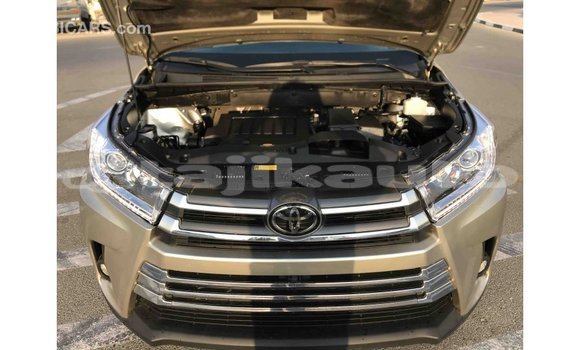 Buy Import Toyota Highlander Other Car in Import - Dubai in Dushanbe Buy Import Toyota Highlander Other Car in Import - Dubai in Dushanbe