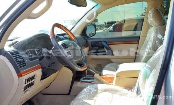 Buy Import Toyota Land Cruiser Other Car in Import - Dubai in Dushanbe Buy Import Toyota Land Cruiser Other Car in Import - Dubai in Dushanbe