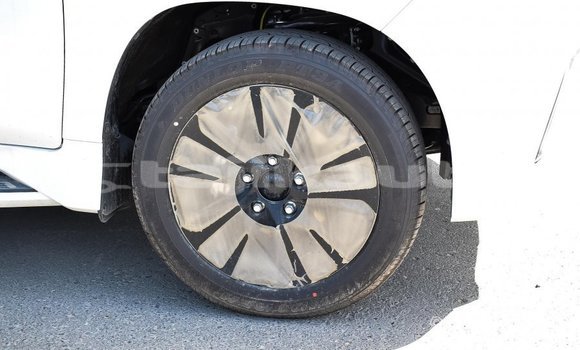 Buy Import Lexus LX White Car in Import - Dubai in Dushanbe Buy Import Lexus LX White Car in Import - Dubai in Dushanbe