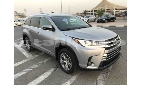 Buy Import Toyota Highlander Other Car in Import - Dubai in Dushanbe Buy Import Toyota Highlander Other Car in Import - Dubai in Dushanbe
