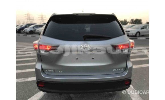 Buy Import Toyota Highlander Other Car in Import - Dubai in Dushanbe Buy Import Toyota Highlander Other Car in Import - Dubai in Dushanbe