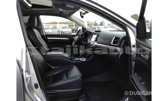 Buy Import Toyota Highlander Other Car in Import - Dubai in Dushanbe Buy Import Toyota Highlander Other Car in Import - Dubai in Dushanbe