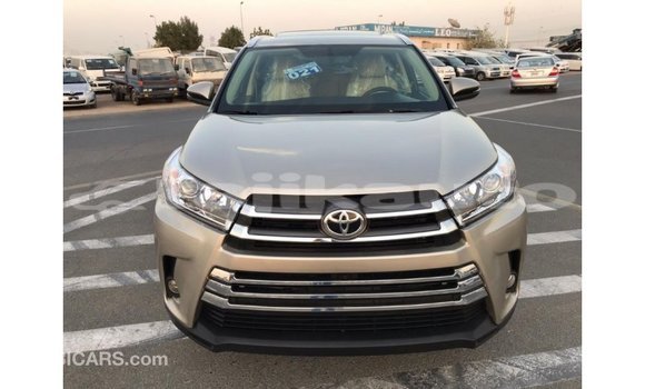 Buy Import Toyota Highlander Other Car in Import - Dubai in Dushanbe Buy Import Toyota Highlander Other Car in Import - Dubai in Dushanbe