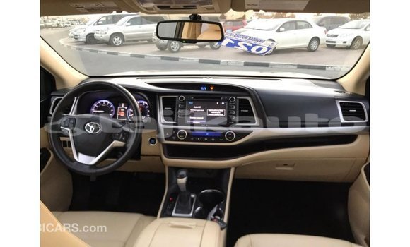Buy Import Toyota Highlander Other Car in Import - Dubai in Dushanbe Buy Import Toyota Highlander Other Car in Import - Dubai in Dushanbe
