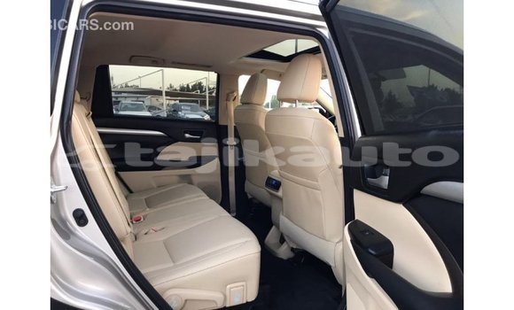 Buy Import Toyota Highlander Other Car in Import - Dubai in Dushanbe Buy Import Toyota Highlander Other Car in Import - Dubai in Dushanbe