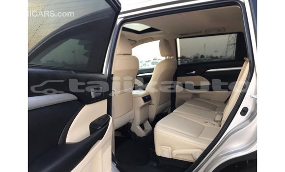 Buy Import Toyota Highlander Other Car in Import - Dubai in Dushanbe Buy Import Toyota Highlander Other Car in Import - Dubai in Dushanbe