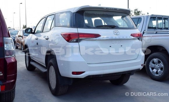 Buy Import Toyota Fortuner White Car in Import - Dubai in Dushanbe Buy Import Toyota Fortuner White Car in Import - Dubai in Dushanbe