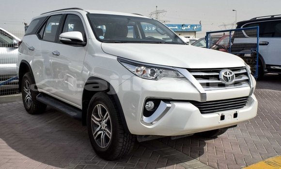 Buy Import Toyota Fortuner White Car in Import - Dubai in Dushanbe Buy Import Toyota Fortuner White Car in Import - Dubai in Dushanbe