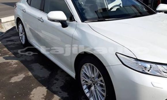 Buy Used Toyota Camry White Car in Dushanbe in Dushanbe Buy Used Toyota Camry White Car in Dushanbe in Dushanbe