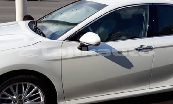 Buy Used Toyota Camry White Car in Dushanbe in Dushanbe Buy Used Toyota Camry White Car in Dushanbe in Dushanbe