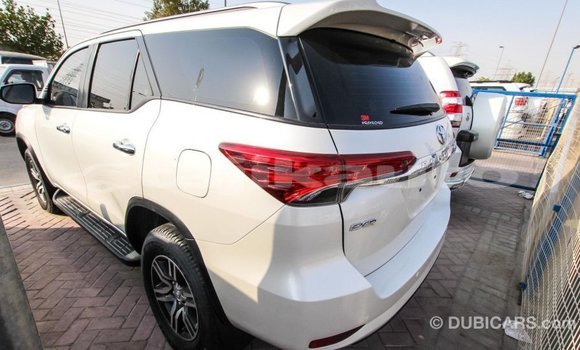 Buy Import Toyota Fortuner White Car in Import - Dubai in Dushanbe Buy Import Toyota Fortuner White Car in Import - Dubai in Dushanbe