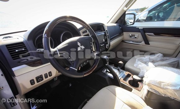 Buy Import Mitsubishi Pajero White Car in Import - Dubai in Dushanbe Buy Import Mitsubishi Pajero White Car in Import - Dubai in Dushanbe
