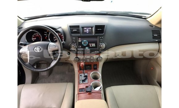 Buy Import Toyota Highlander Black Car in Import - Dubai in Dushanbe Buy Import Toyota Highlander Black Car in Import - Dubai in Dushanbe