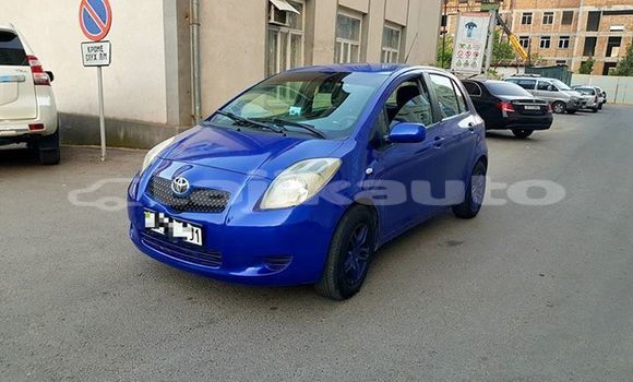 Buy Used Toyota Yaris Blue Car in Dushanbe in Dushanbe