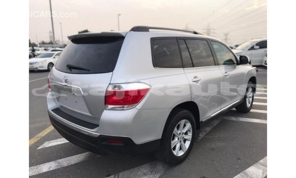 Buy Import Toyota Highlander Other Car in Import - Dubai in Dushanbe Buy Import Toyota Highlander Other Car in Import - Dubai in Dushanbe