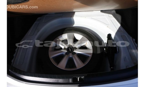 Buy Import Toyota Corolla White Car in Import - Dubai in Dushanbe Buy Import Toyota Corolla White Car in Import - Dubai in Dushanbe