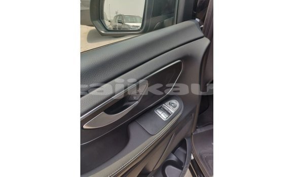 Buy Import Mercedes-Benz 250 Black Car in Import - Dubai in Dushanbe Buy Import Mercedes-Benz 250 Black Car in Import - Dubai in Dushanbe