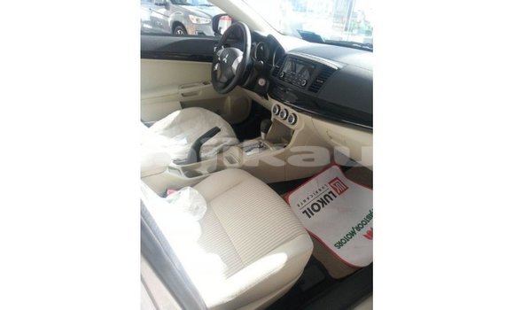 Buy Import Mitsubishi L200 Other Car in Import - Dubai in Dushanbe Buy Import Mitsubishi L200 Other Car in Import - Dubai in Dushanbe